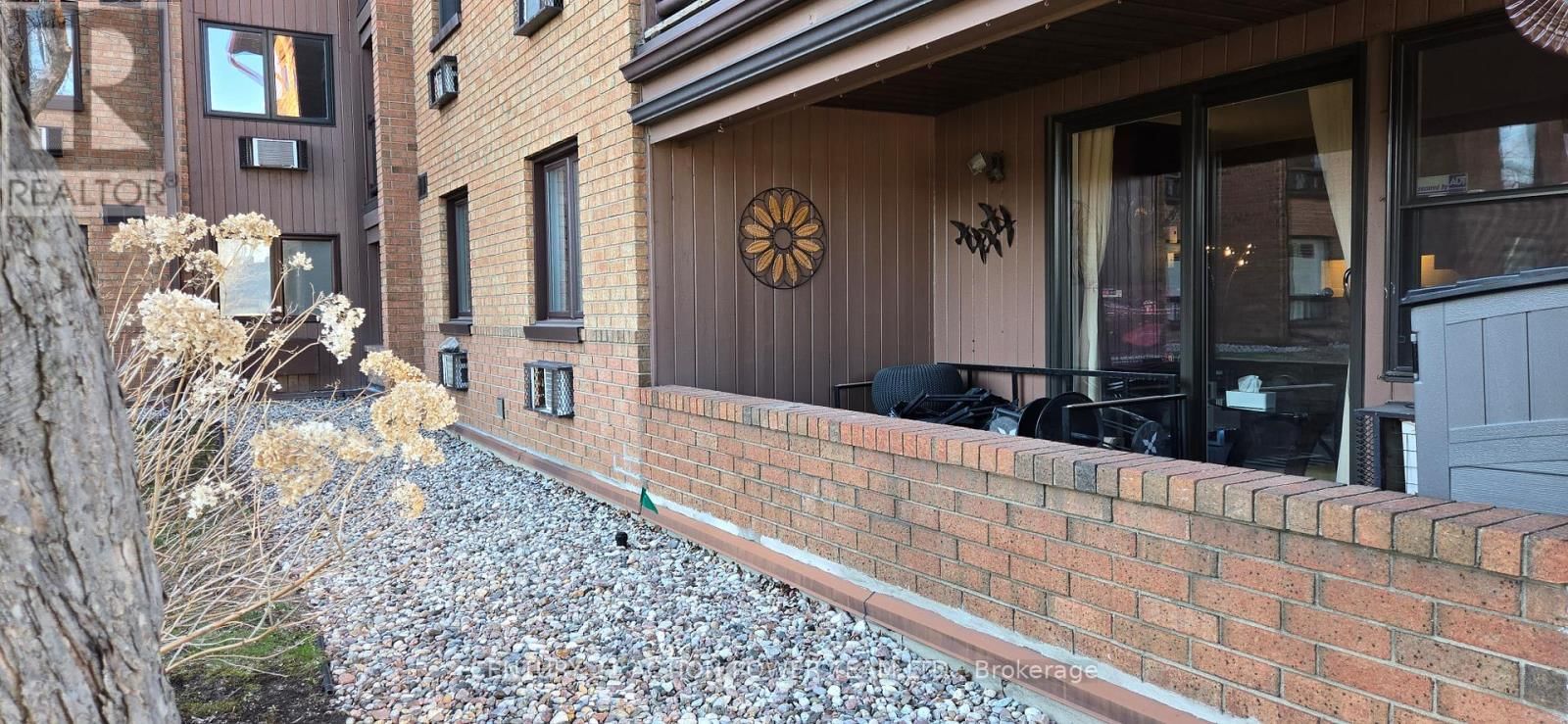 110 - 316 SAVARD AVENUE Image 24