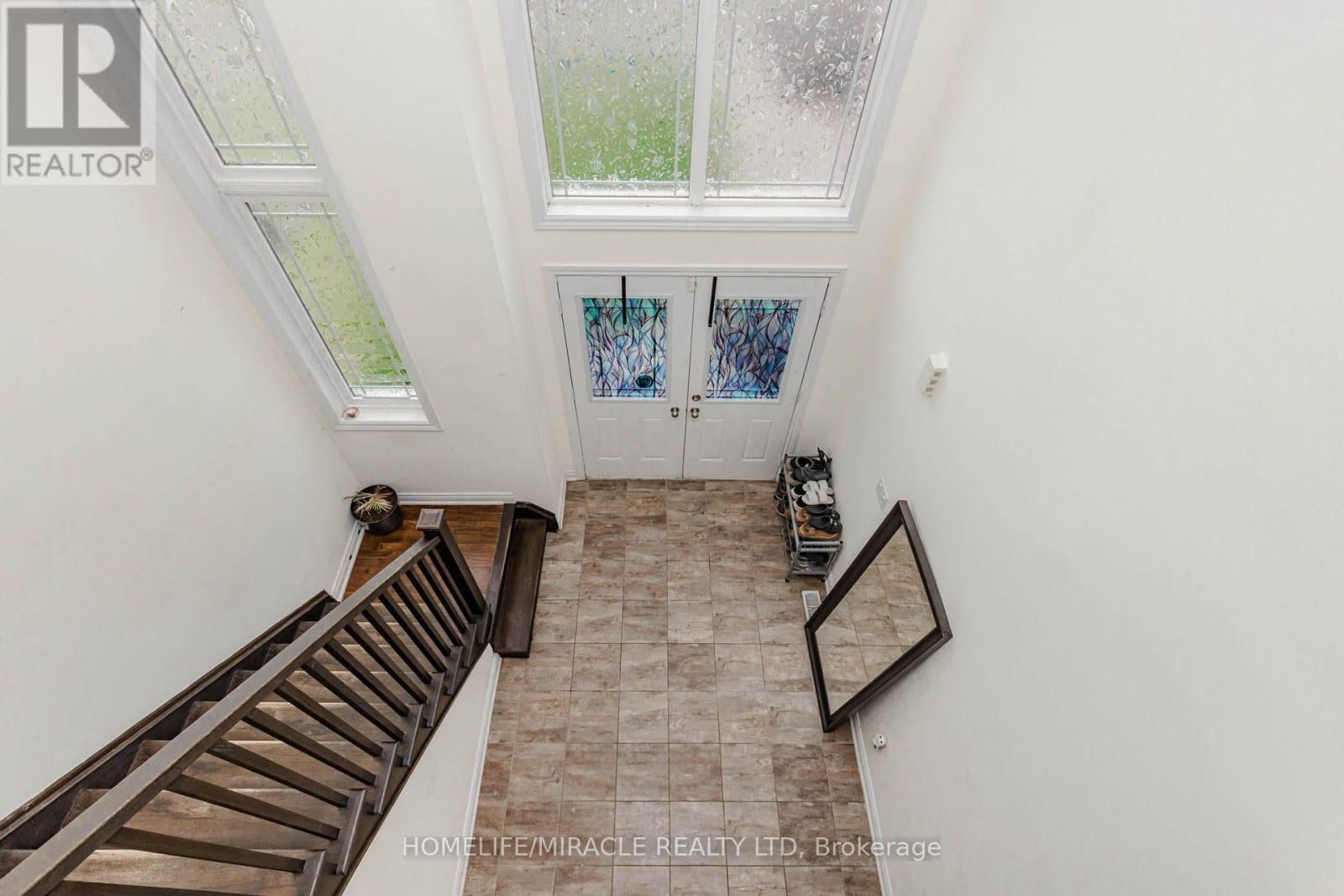 6 HILL STREET Image 4