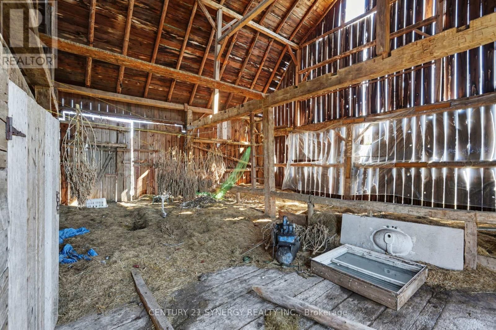 589 BATES ROAD Image 13