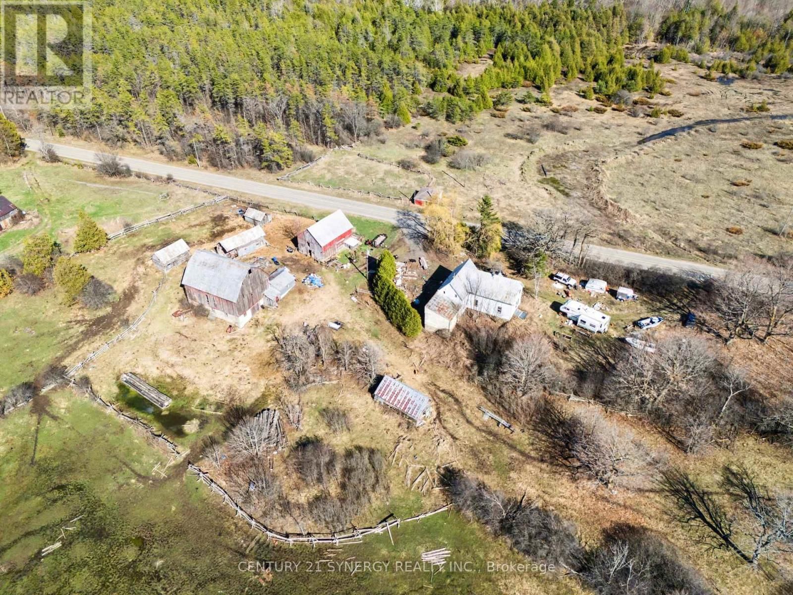 589 BATES ROAD Image 7