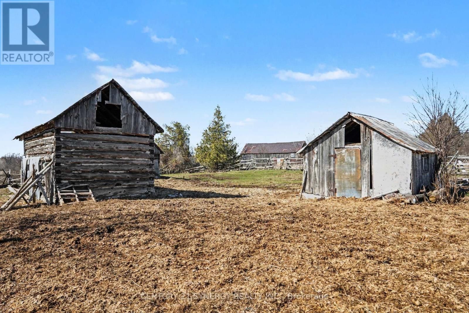 589 BATES ROAD Image 9