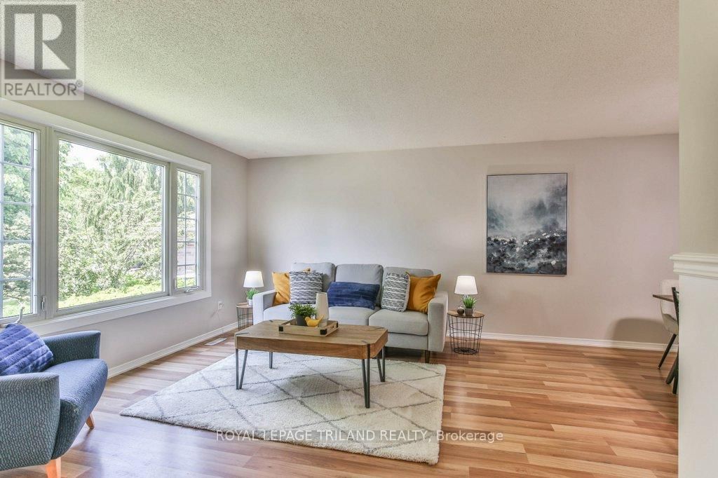 76 SPEIGHT CRESCENT Image 5