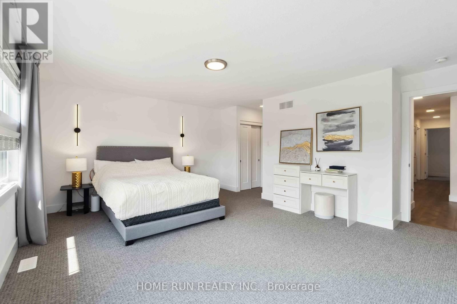 334 HALIBURTON HEIGHTS Image 19