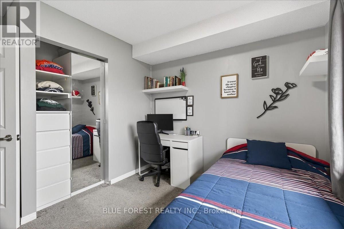 54 STOKES ROAD Image 15