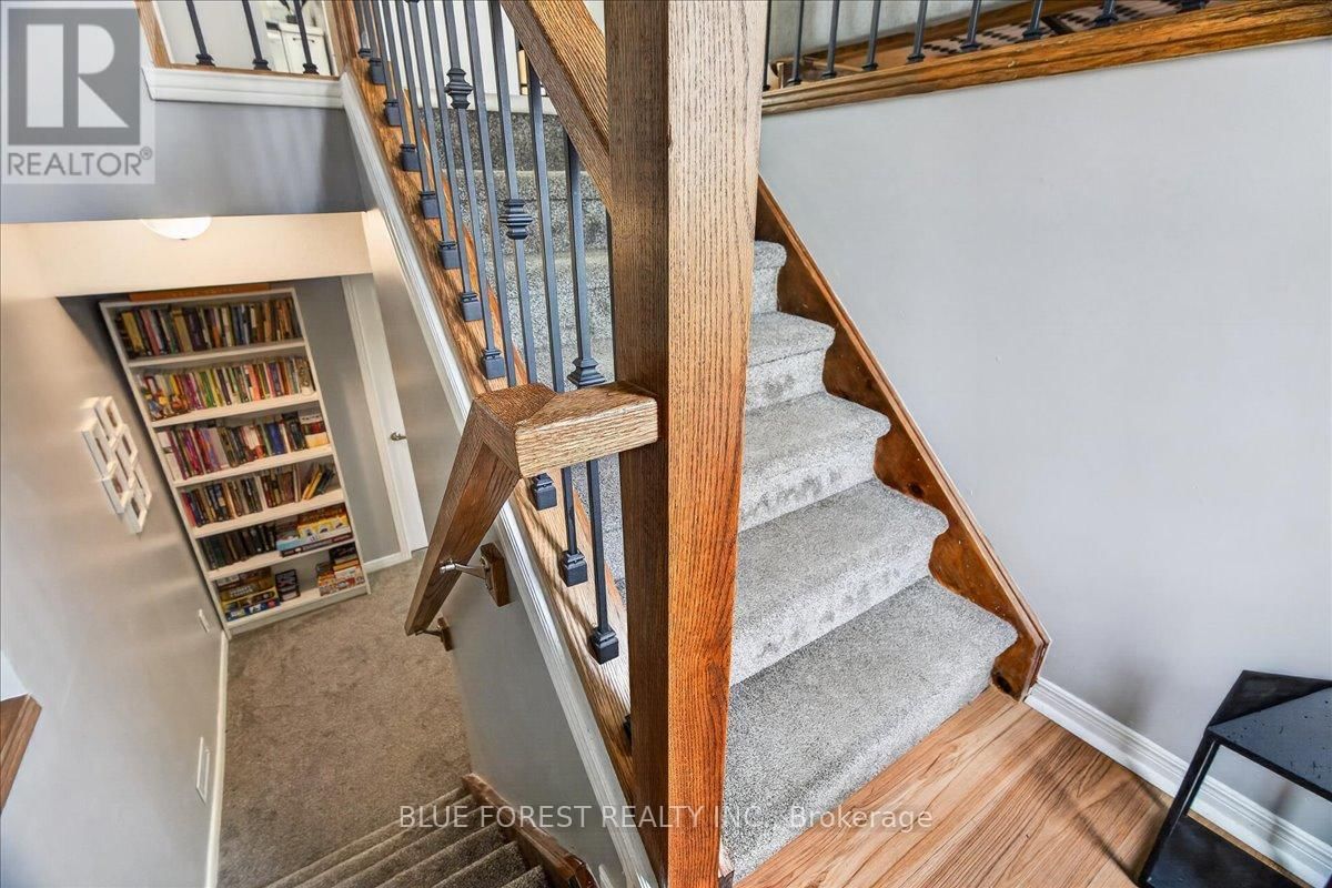 54 STOKES ROAD Image 18