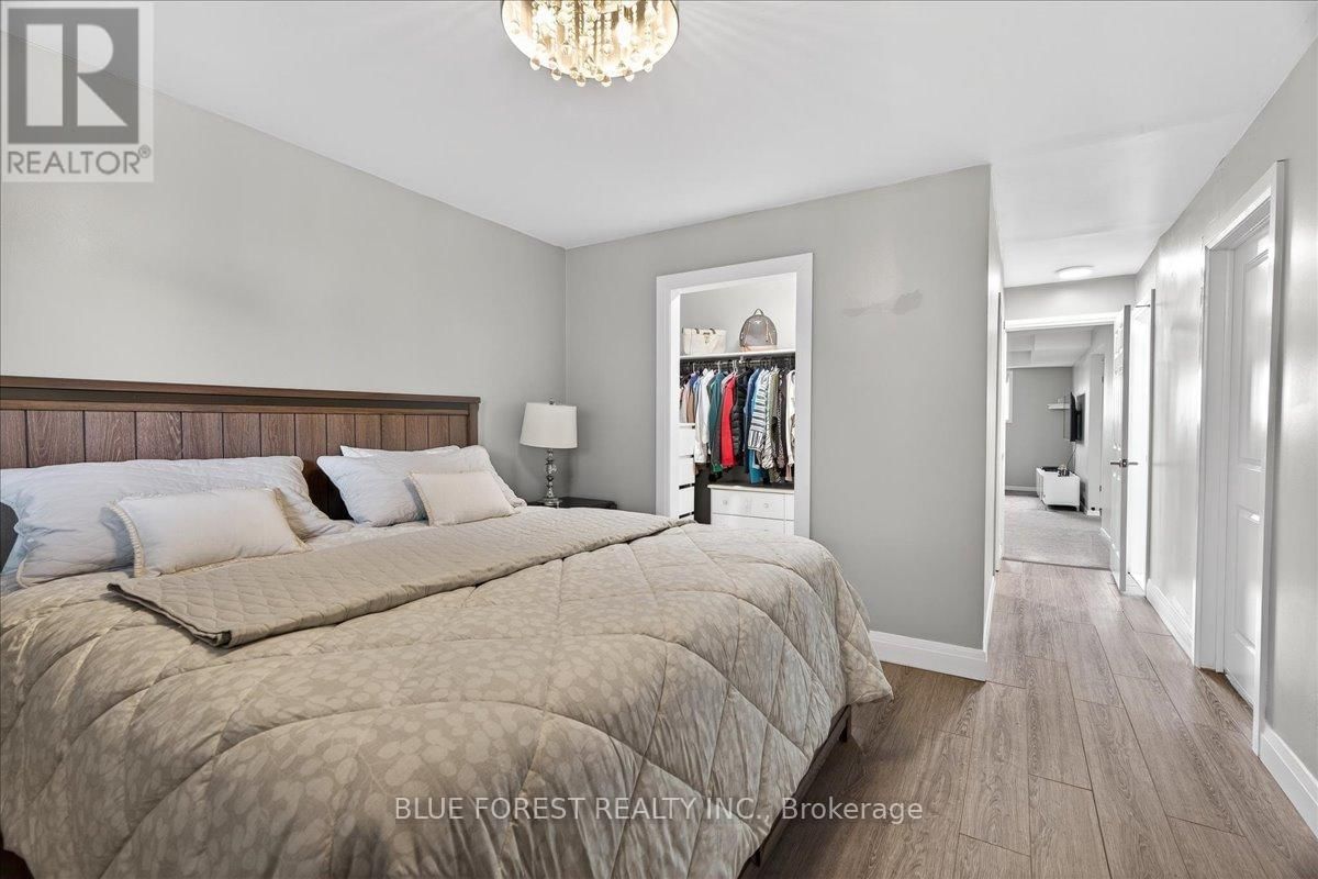 54 STOKES ROAD Image 26