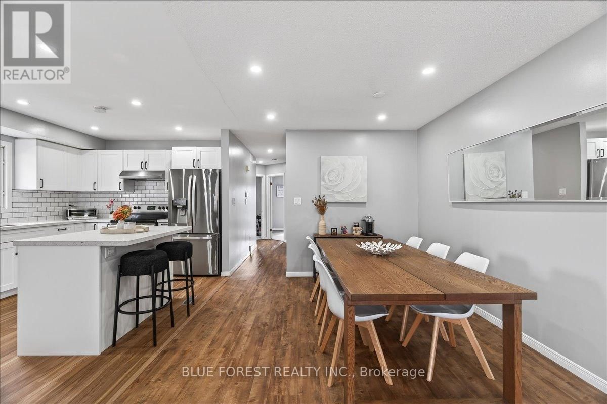 54 STOKES ROAD Image 6