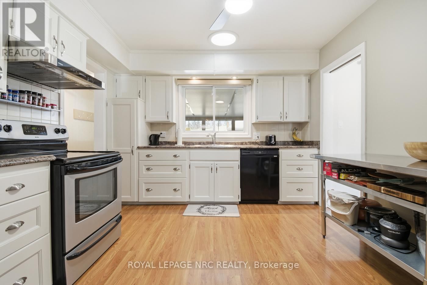 78 PAGE DRIVE Image 24