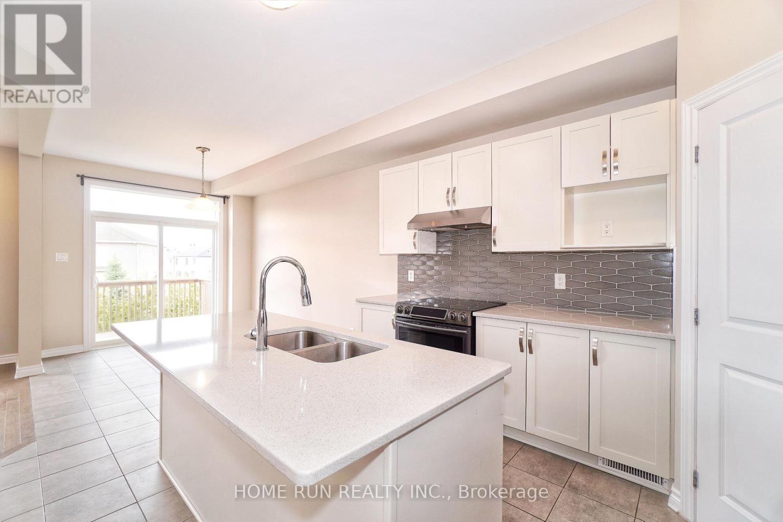 2586 RIVER MIST ROAD Image 19