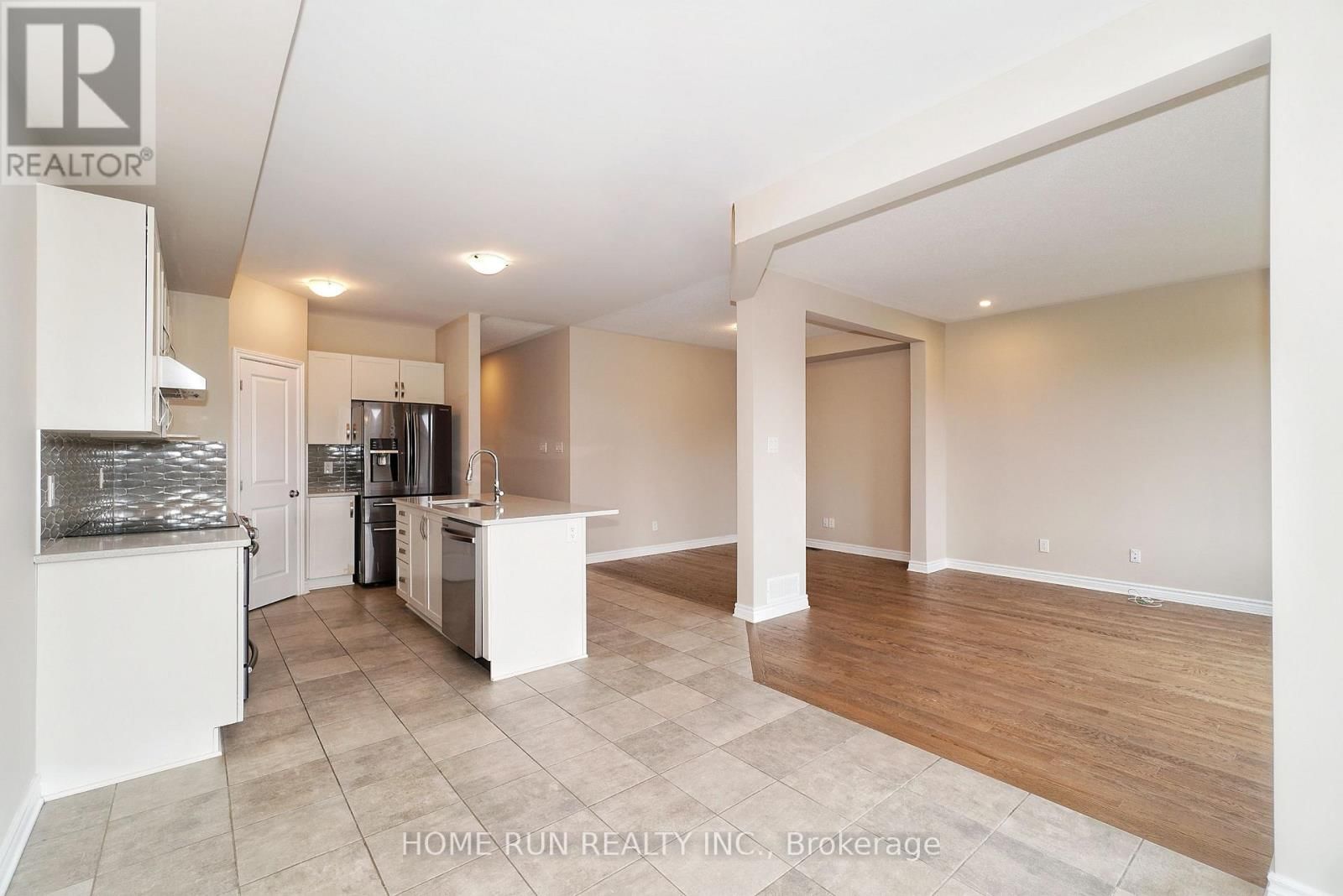 2586 RIVER MIST ROAD Image 25