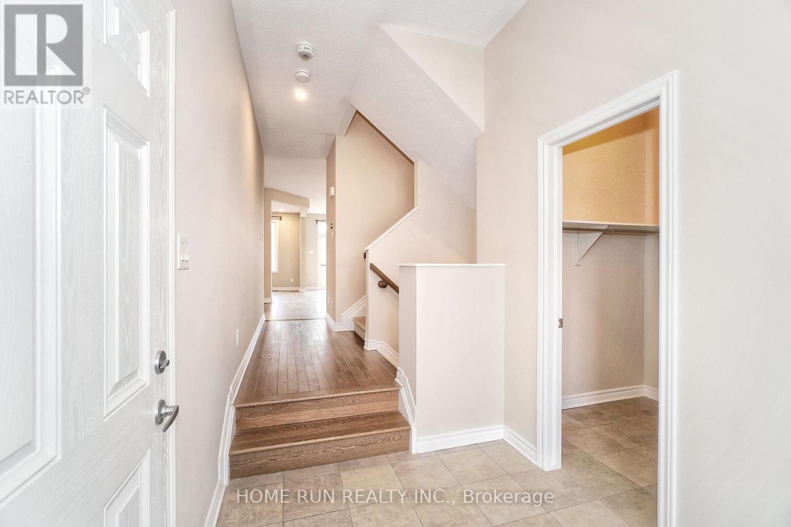 2586 RIVER MIST ROAD Image 9