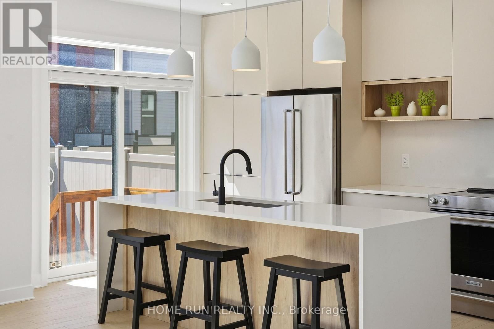 804 ATRIUM RIDGE Image 16