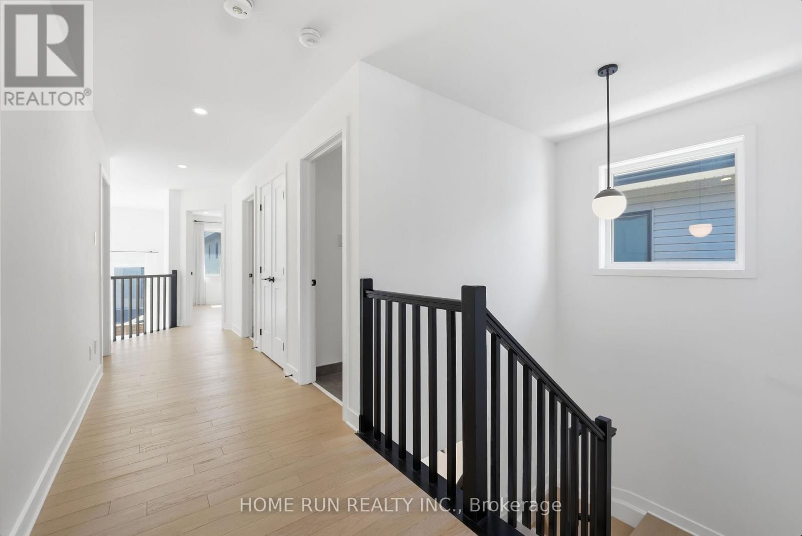 804 ATRIUM RIDGE Image 29