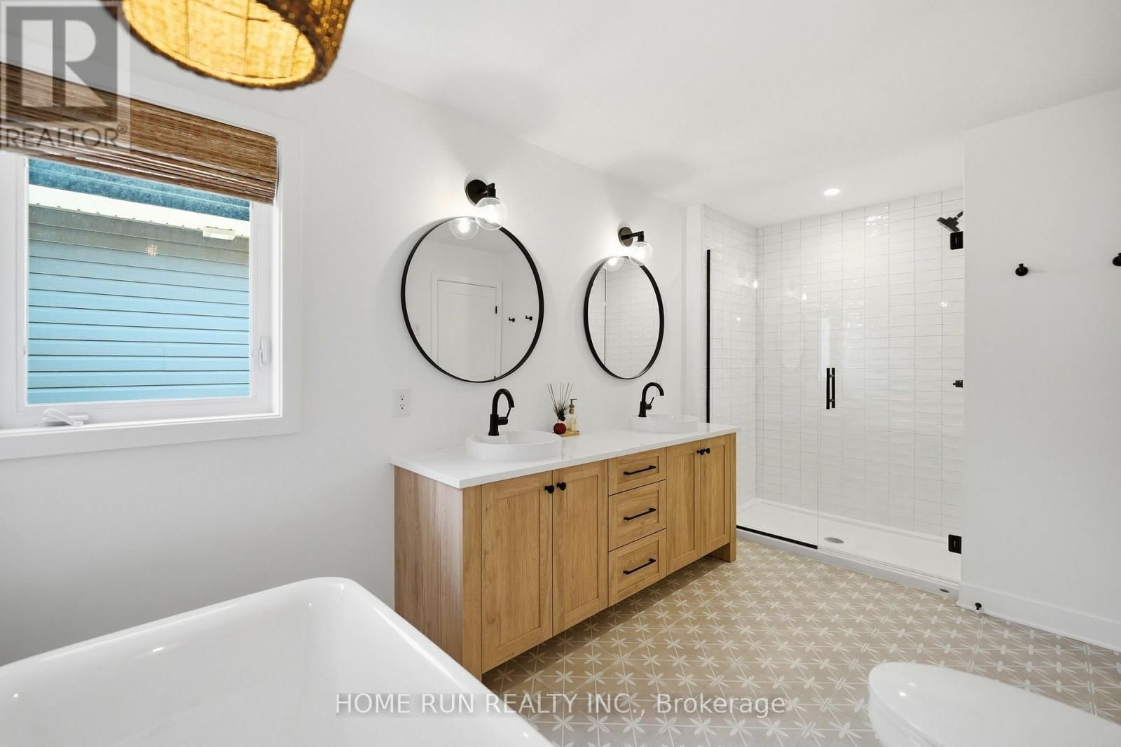 804 ATRIUM RIDGE Image 33