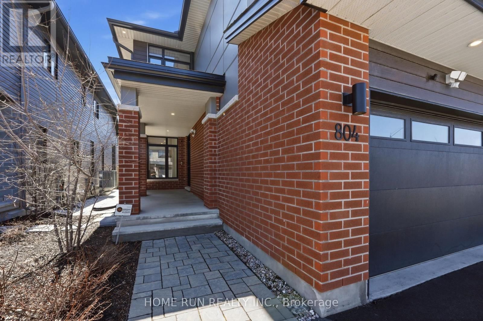 804 ATRIUM RIDGE Image 4