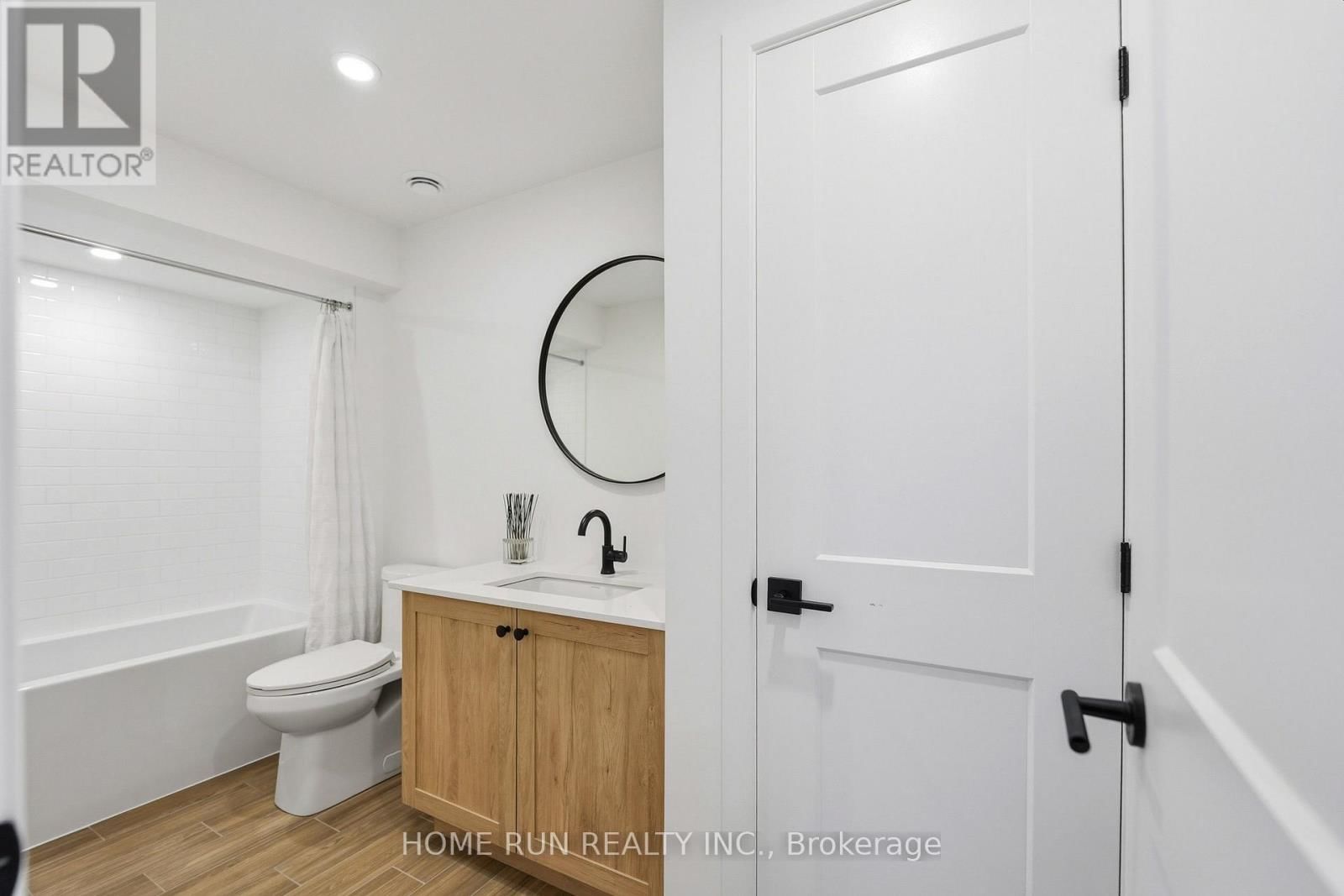 804 ATRIUM RIDGE Image 43