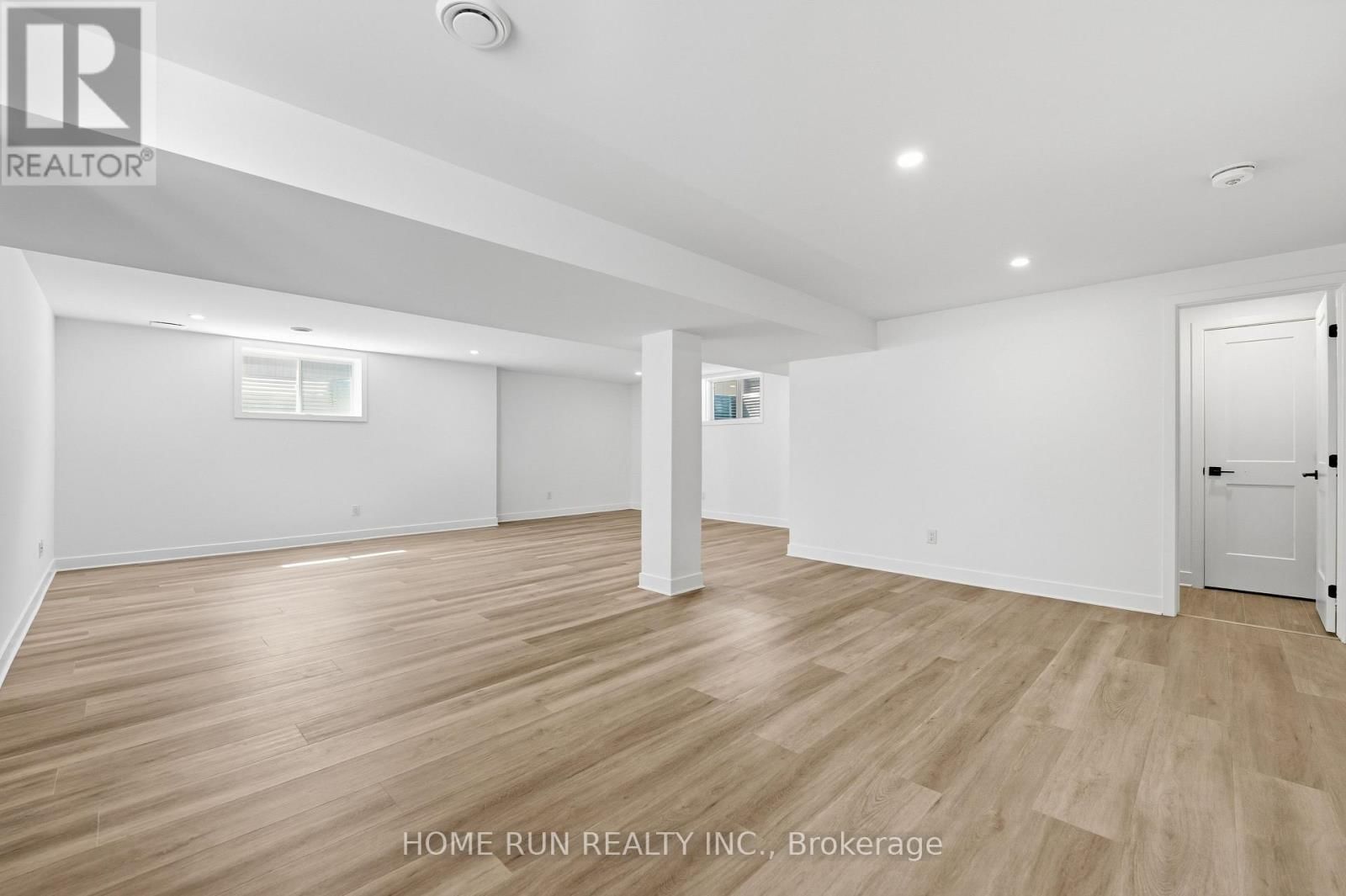 804 ATRIUM RIDGE Image 44