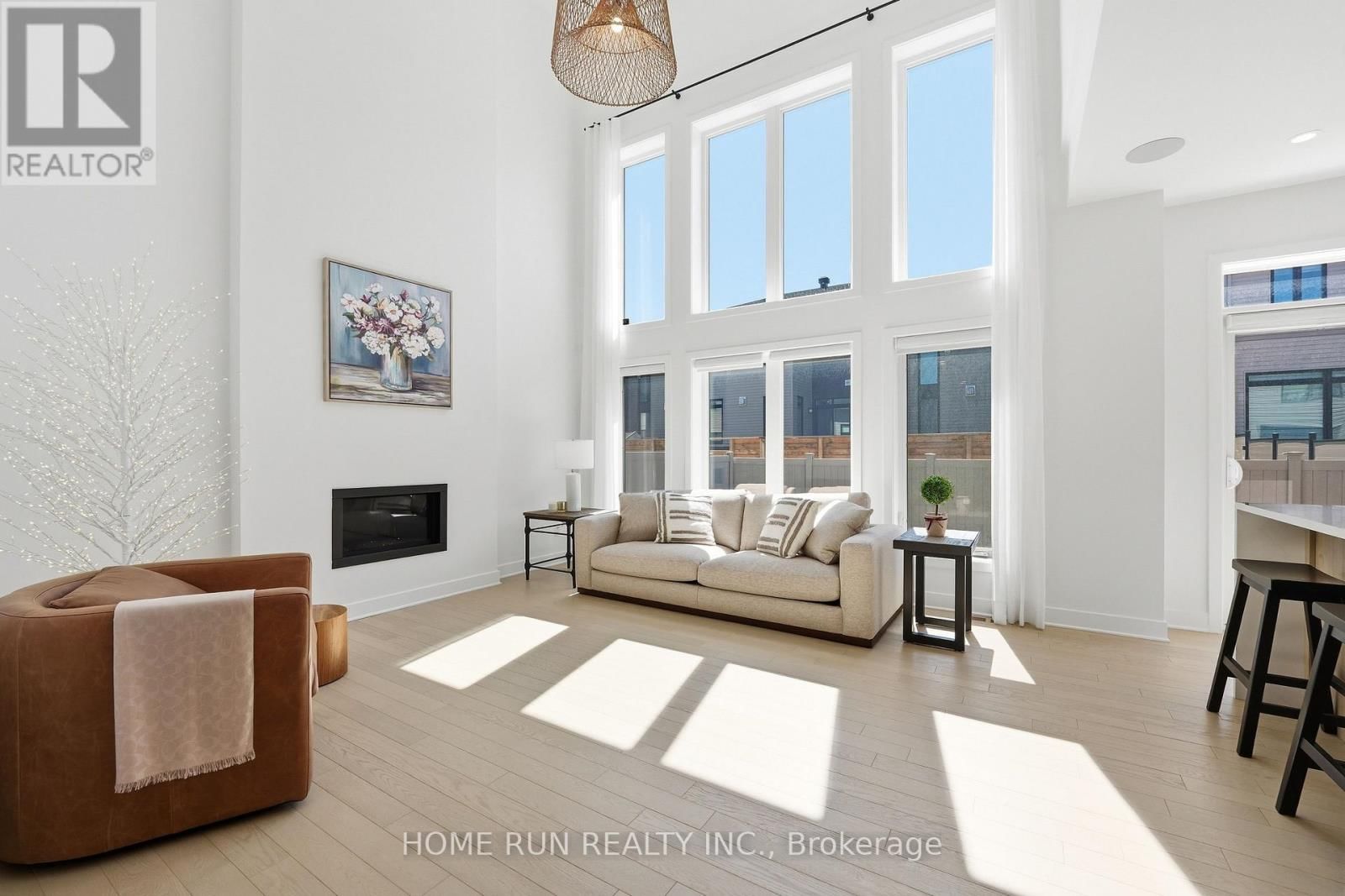 804 ATRIUM RIDGE Image 5