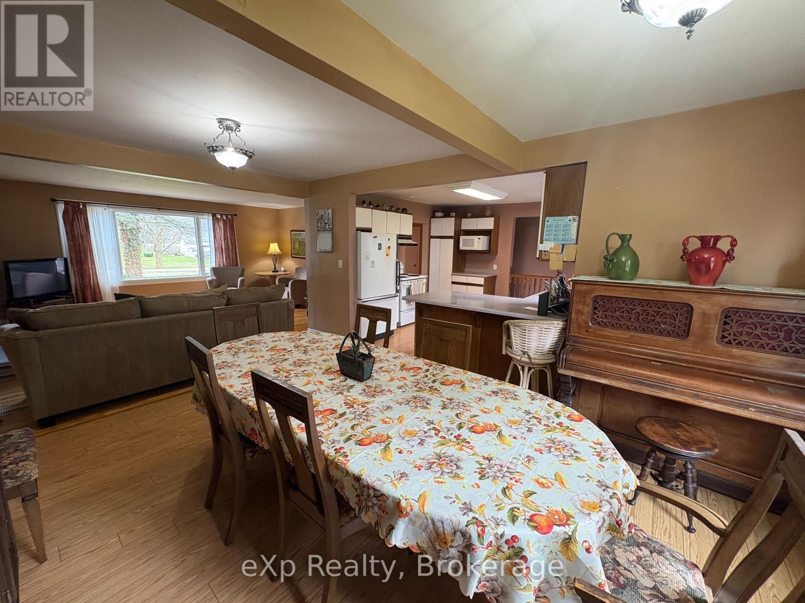 661 2ND AVENUE SOUTHEAST Image 15