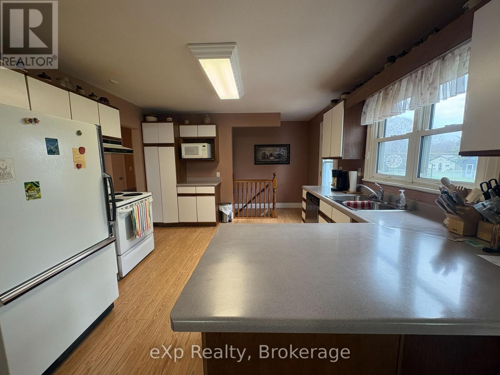 661 2ND AVENUE SOUTHEAST Image 18