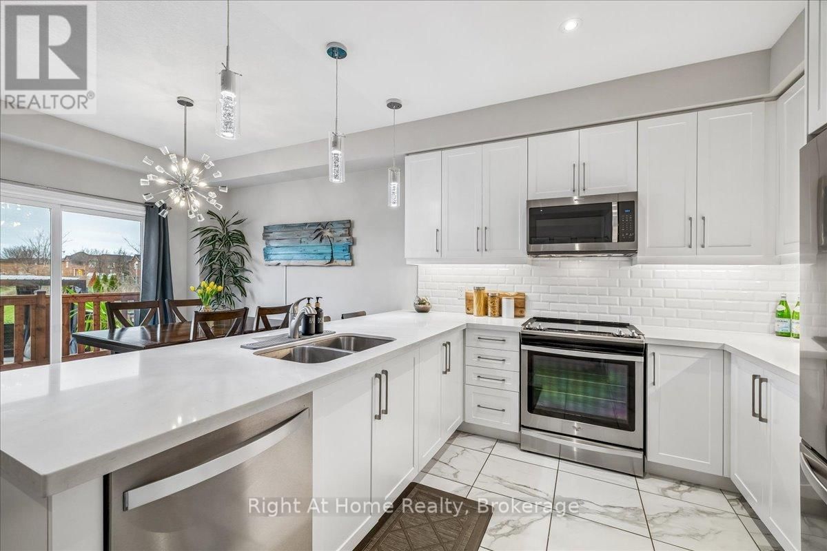 67 FOOTHILLS LANE Image 16