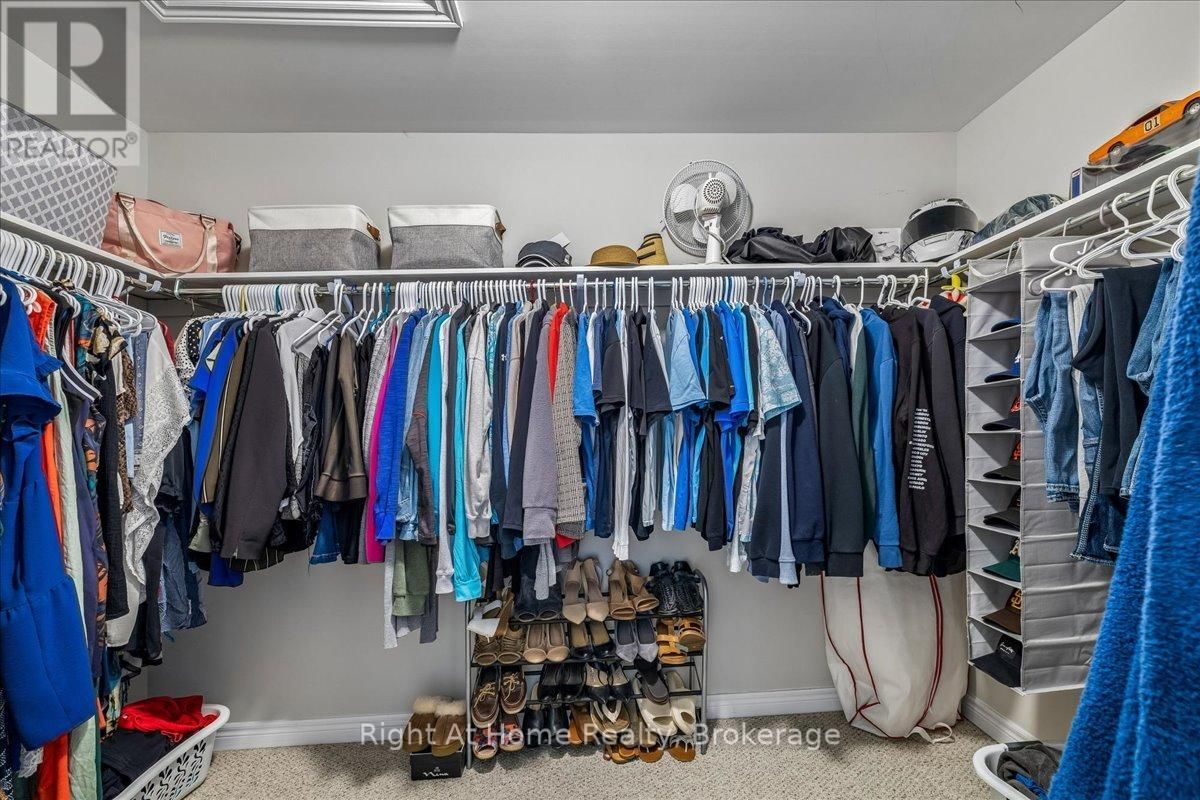 67 FOOTHILLS LANE Image 24