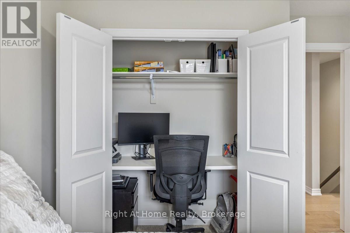 67 FOOTHILLS LANE Image 27