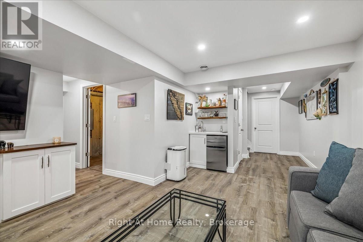 67 FOOTHILLS LANE Image 35