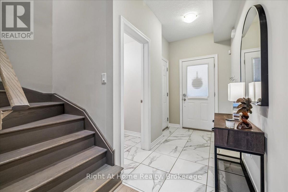 67 FOOTHILLS LANE Image 4