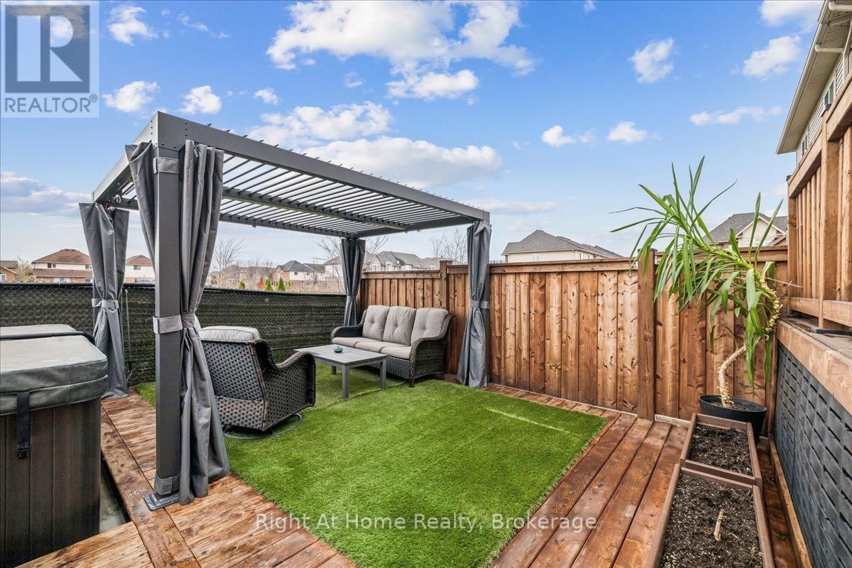 67 FOOTHILLS LANE Image 41