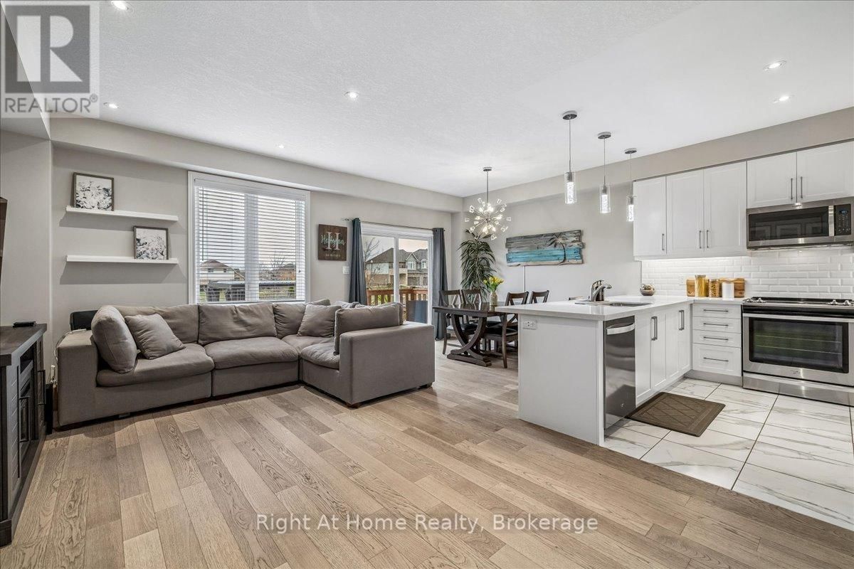 67 FOOTHILLS LANE Image 7