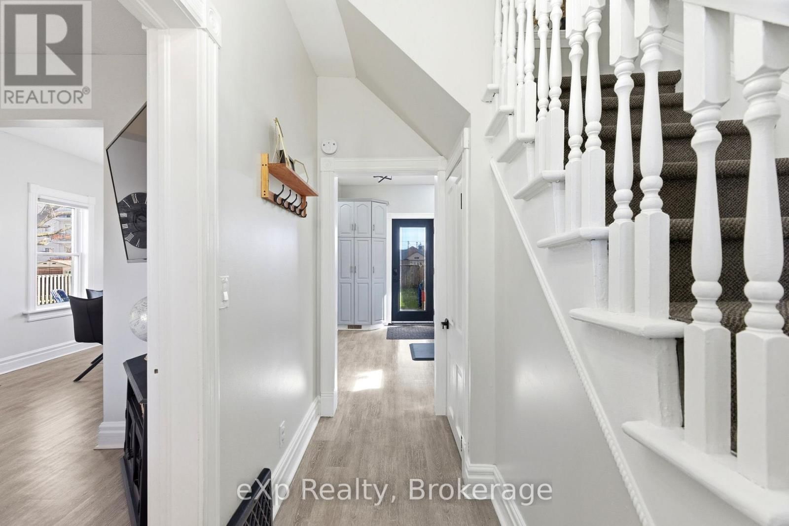 531 BRUNSWICK STREET Image 11