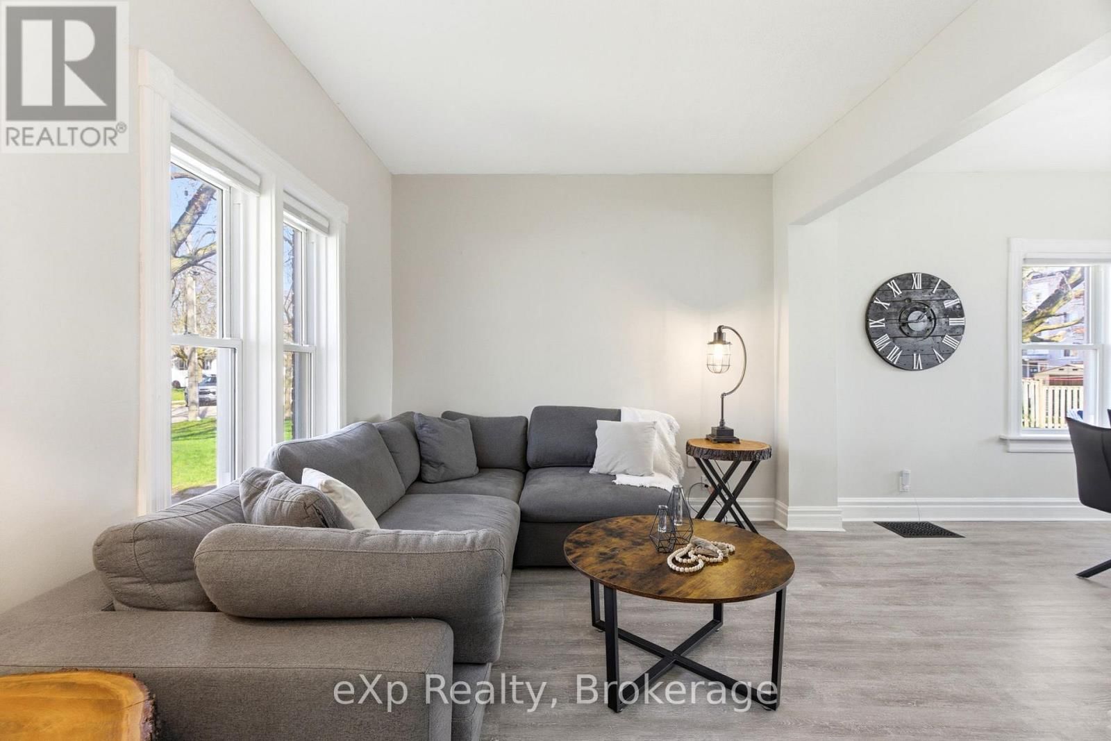 531 BRUNSWICK STREET Image 13