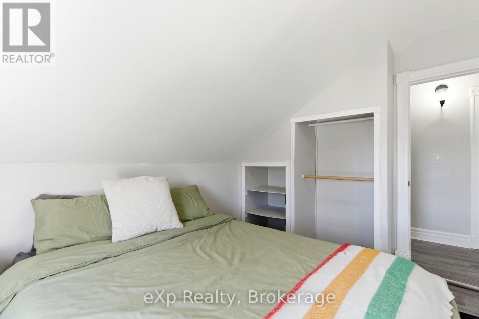 531 BRUNSWICK STREET Image 23