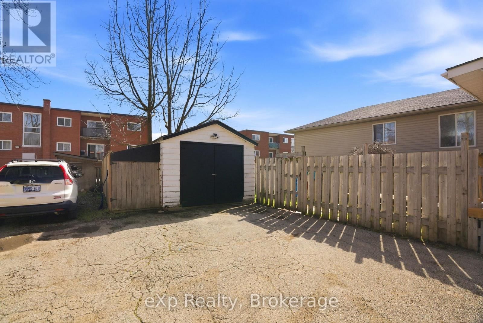 531 BRUNSWICK STREET Image 38