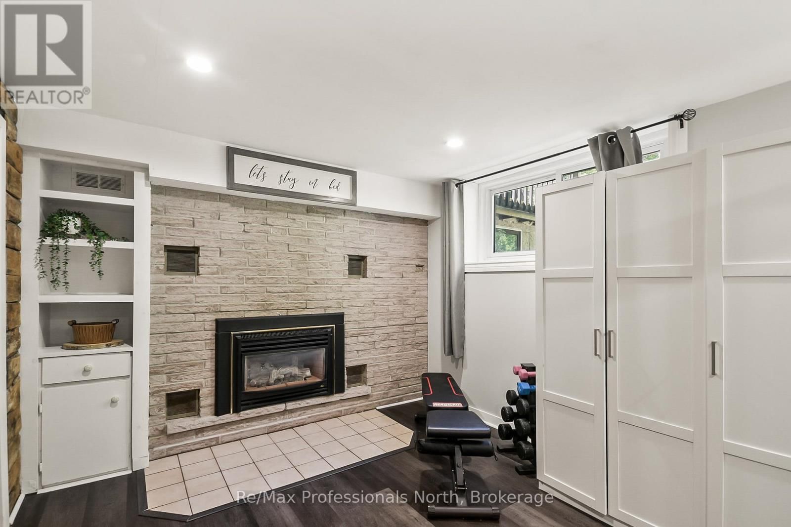 110 FRASER STREET Image 27