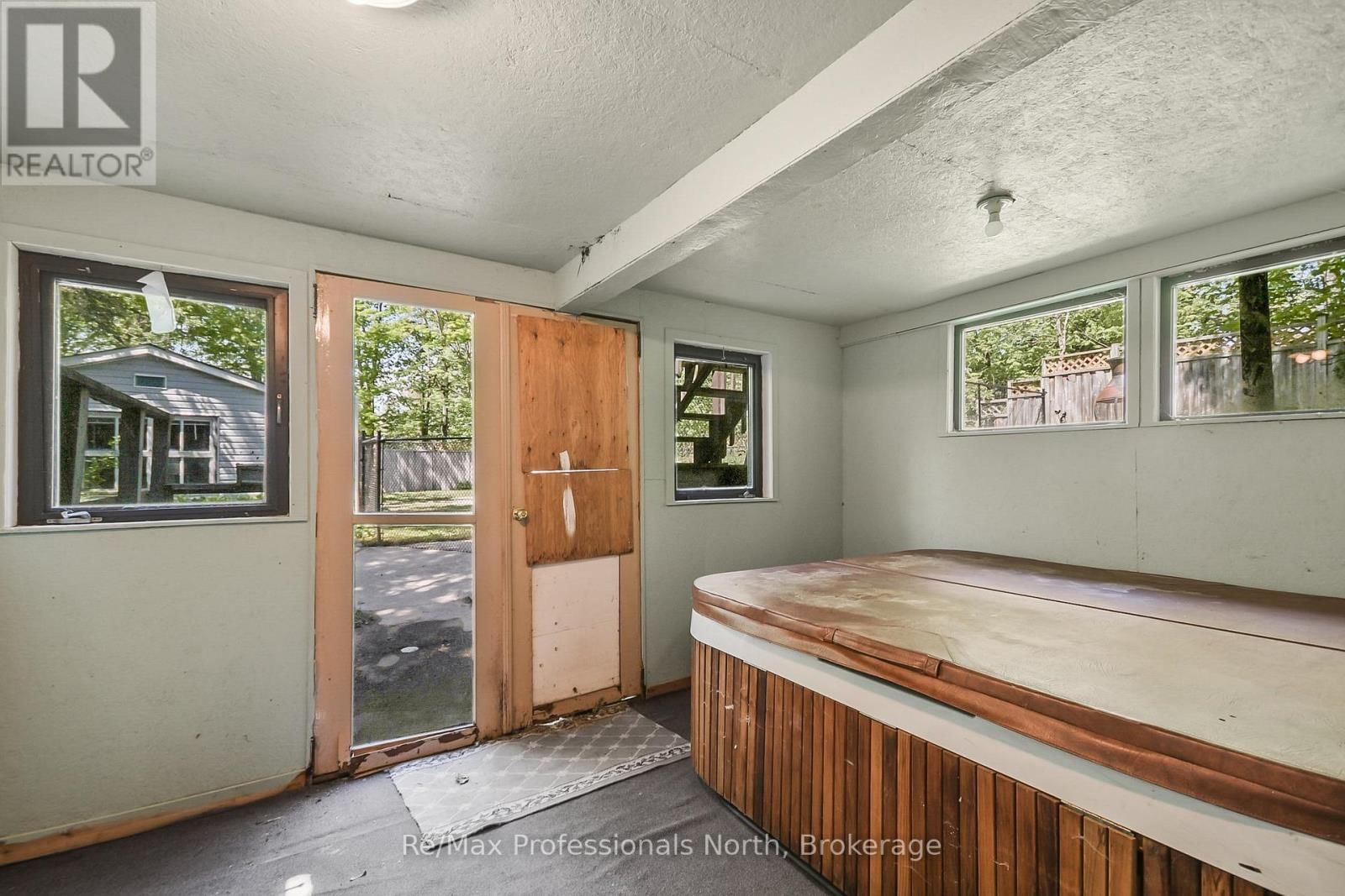 110 FRASER STREET Image 28