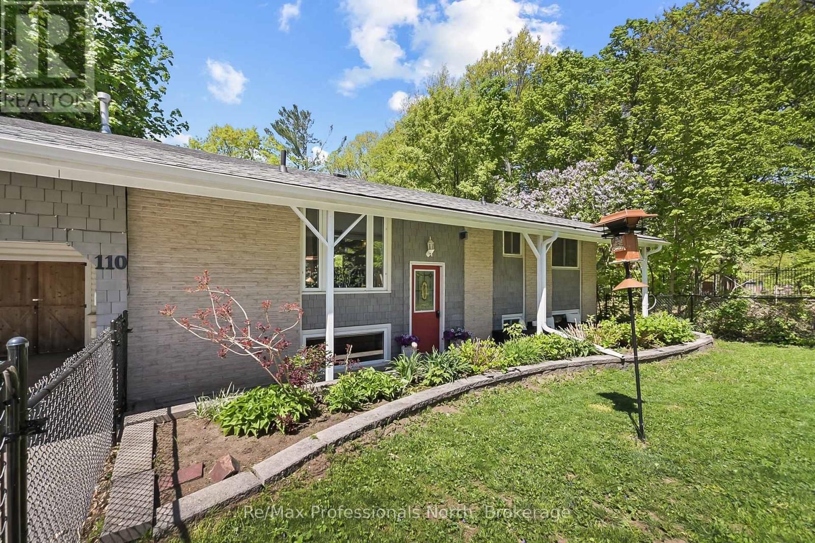 110 FRASER STREET Image 29