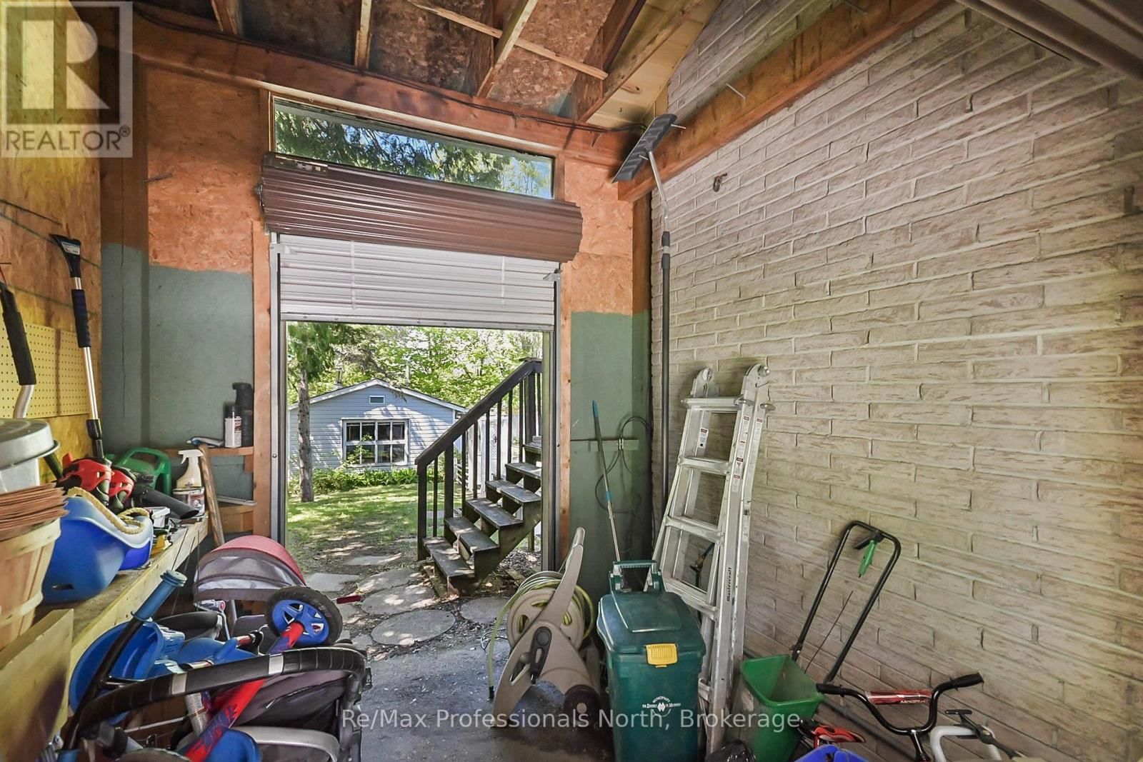 110 FRASER STREET Image 32