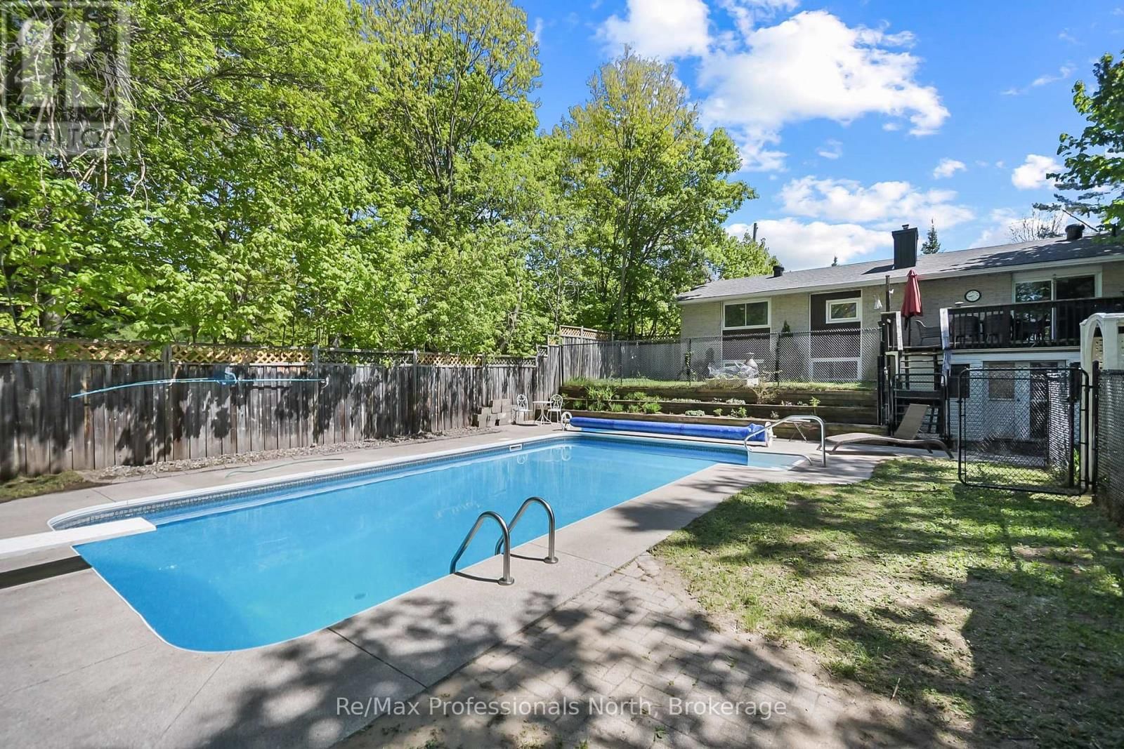 110 FRASER STREET Image 37