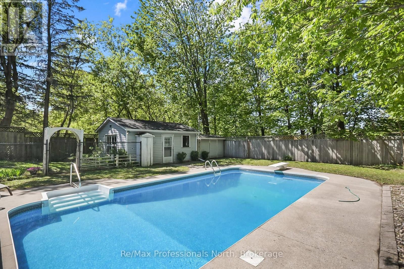 110 FRASER STREET Image 39