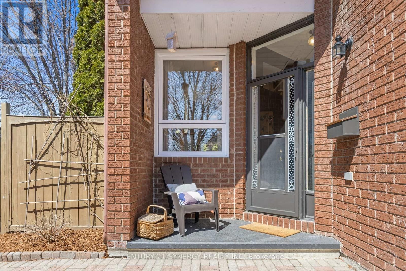 1491 BRIARFIELD CRESCENT Image 3