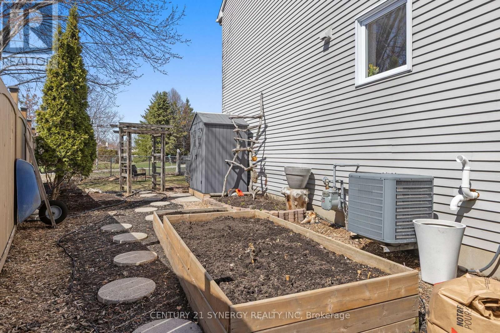 1491 BRIARFIELD CRESCENT Image 41