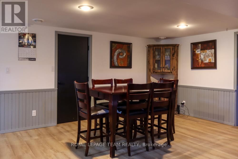 75 WINNIFRED STREET NORTH Image 26