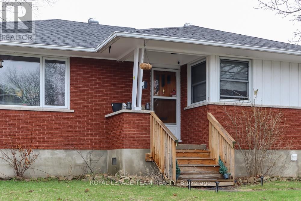 75 WINNIFRED STREET NORTH Image 3