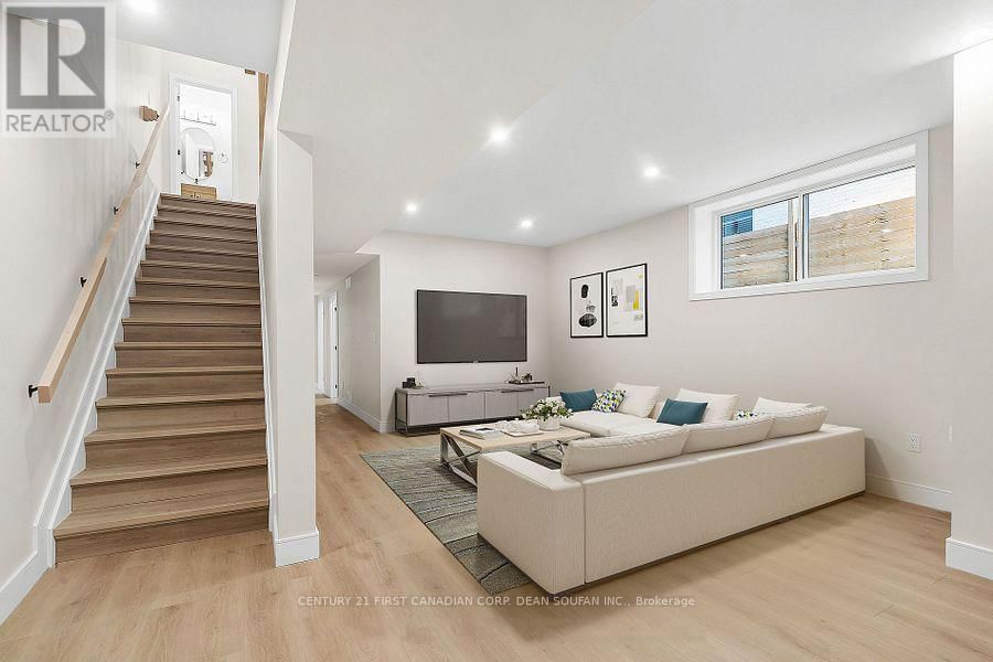 858 WILLIAM STREET Image 21