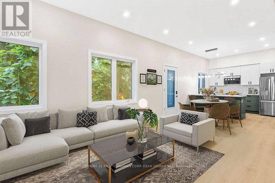 858 WILLIAM STREET Image 38