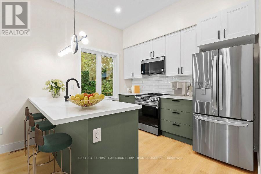 858 WILLIAM STREET Image 39