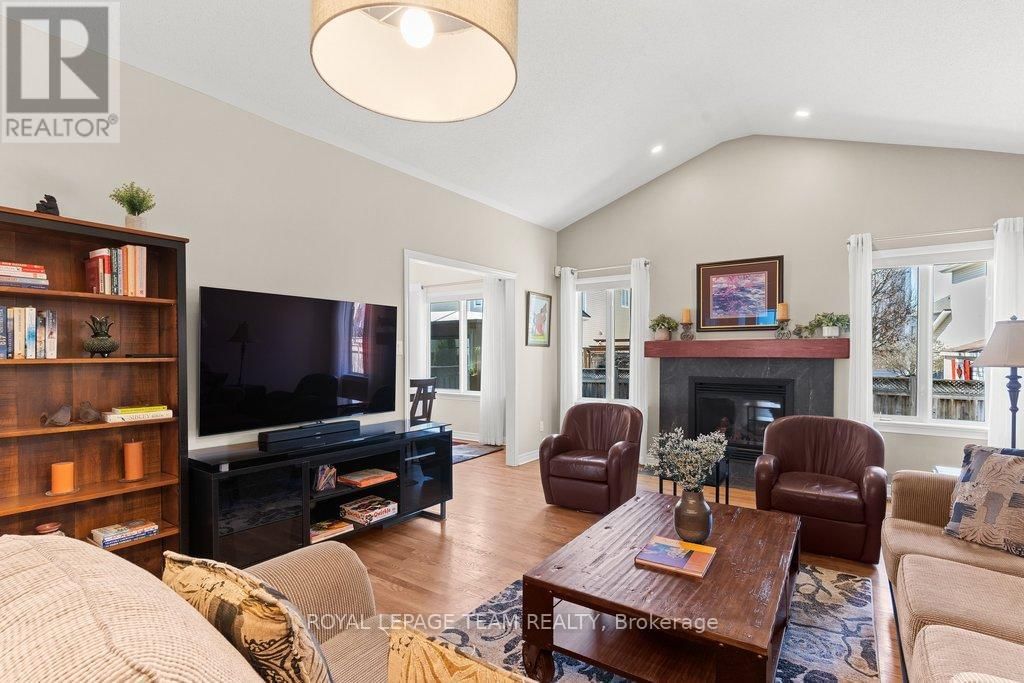 35 WILDERNESS WAY Image 17