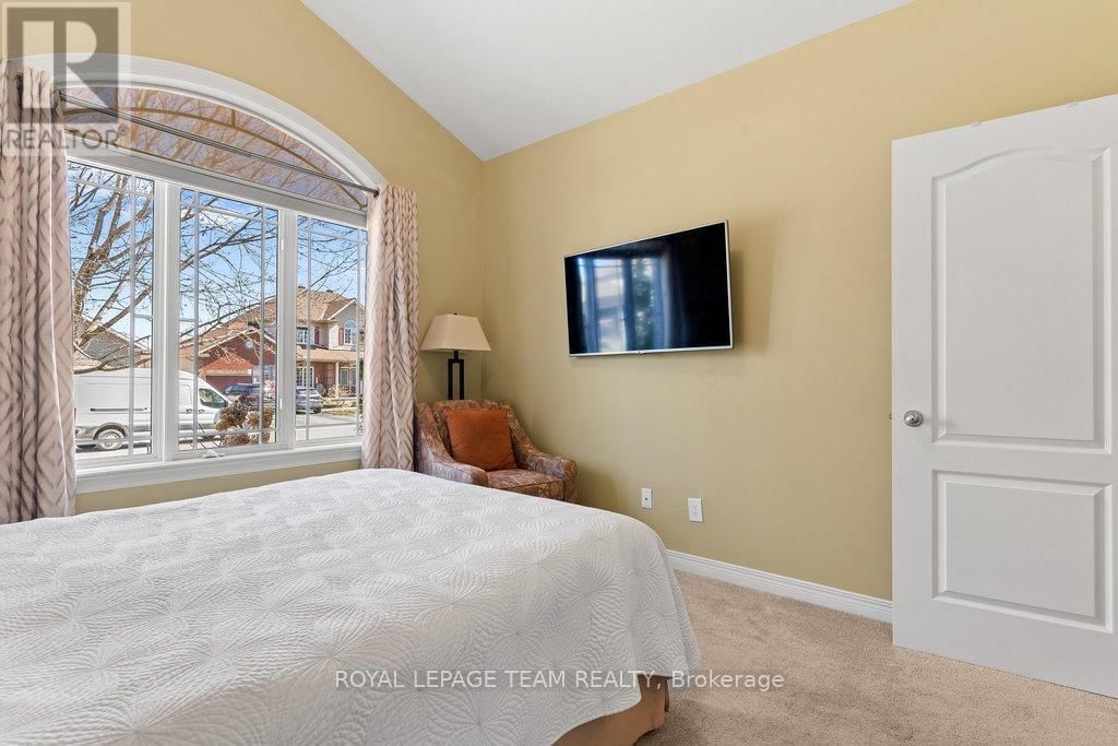 35 WILDERNESS WAY Image 24